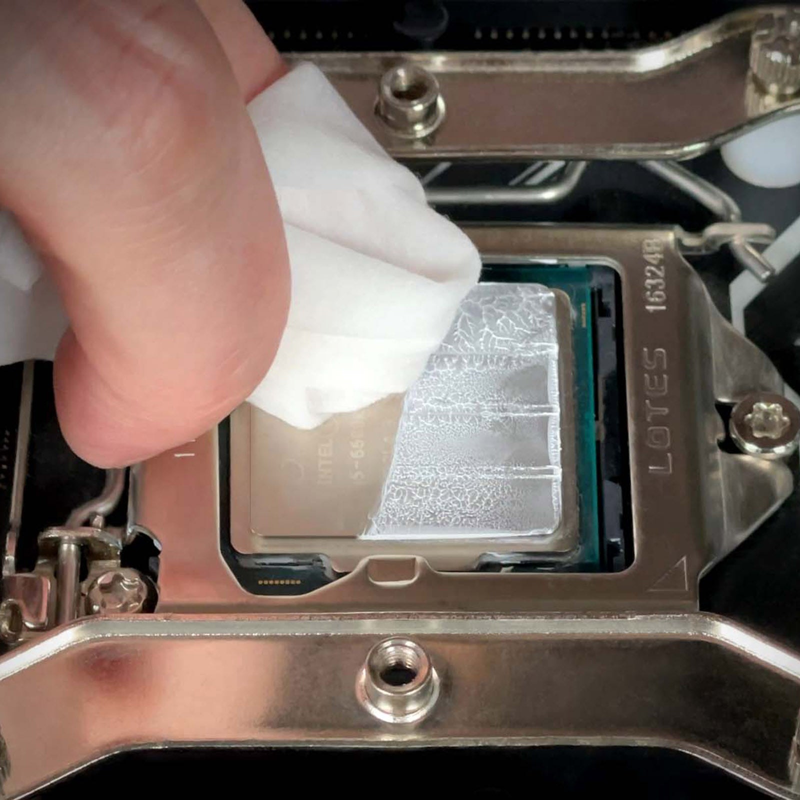 Arctic - MX6 - Pâte thermique + MX Cleaner - 4g