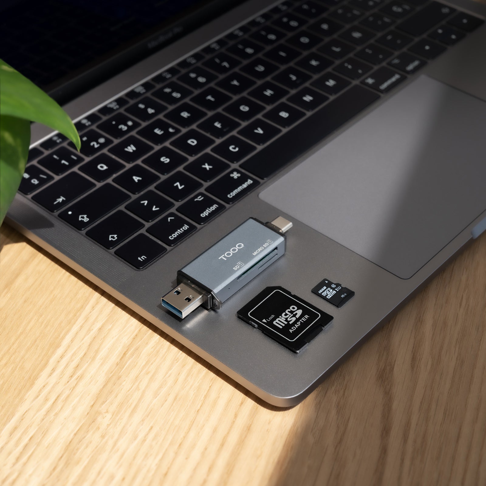 TooQ - TQR-3001G - Lecteur de carte SD/MicroSD USB-A/USB-C