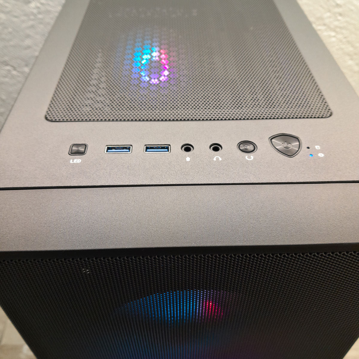 Informatech - Pc Gamer Forge 112R - Ryzen 5/ RTX 3070Ti